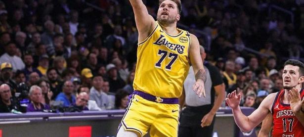 金年会足球-东契奇焦点对战，西亚卡姆与50激战阿森纳分钟，表现优异胜负难料！的简单介绍